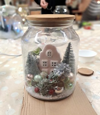 Vianočná dedinka v skle